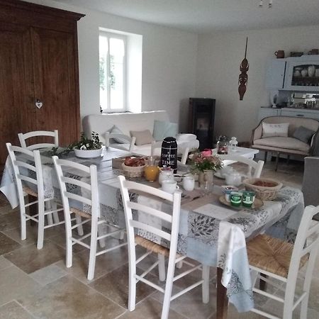 Chambre D Hotes La Barriere Channay-sur-Lathan Exterior foto